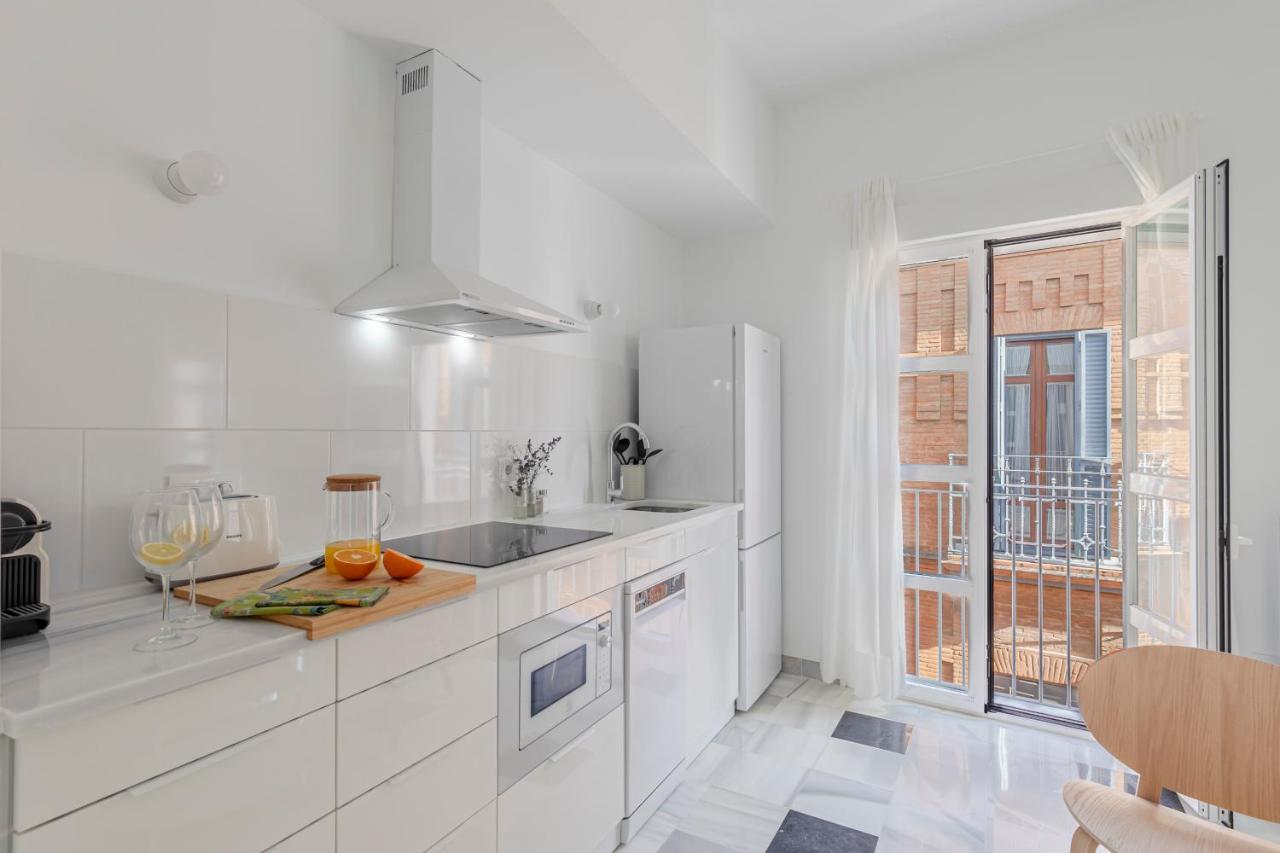 Aurora Terrace Apartments Sevilla Dış mekan fotoğraf