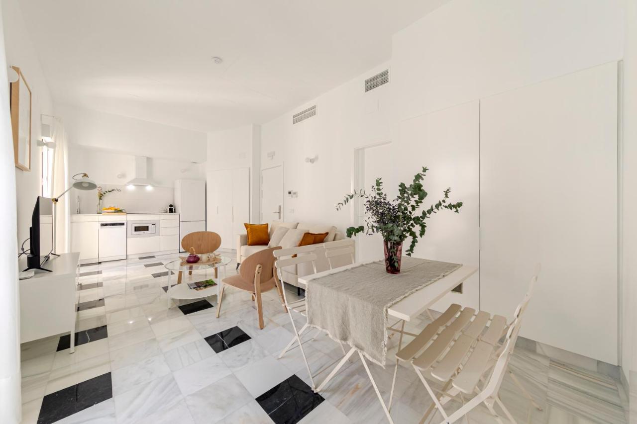 Aurora Terrace Apartments Sevilla Dış mekan fotoğraf